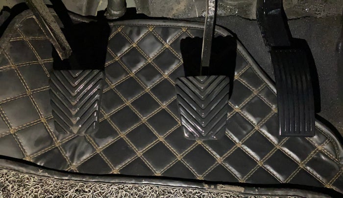 2017 Hyundai Elite i20 ASTA 1.2 (O), Petrol, Manual, 70,081 km, Pedals