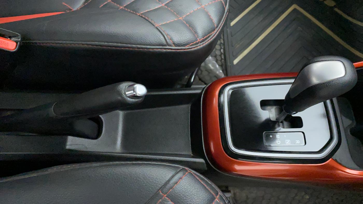 2017 Maruti IGNIS DELTA 1.2 K12 AMT, Petrol, Automatic, 9,641 km, Gear Lever