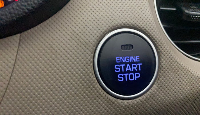 2014 Hyundai Grand i10 SPORTZ 1.2 KAPPA VTVT, Petrol, Manual, 52,264 km, Keyless Start/ Stop Button