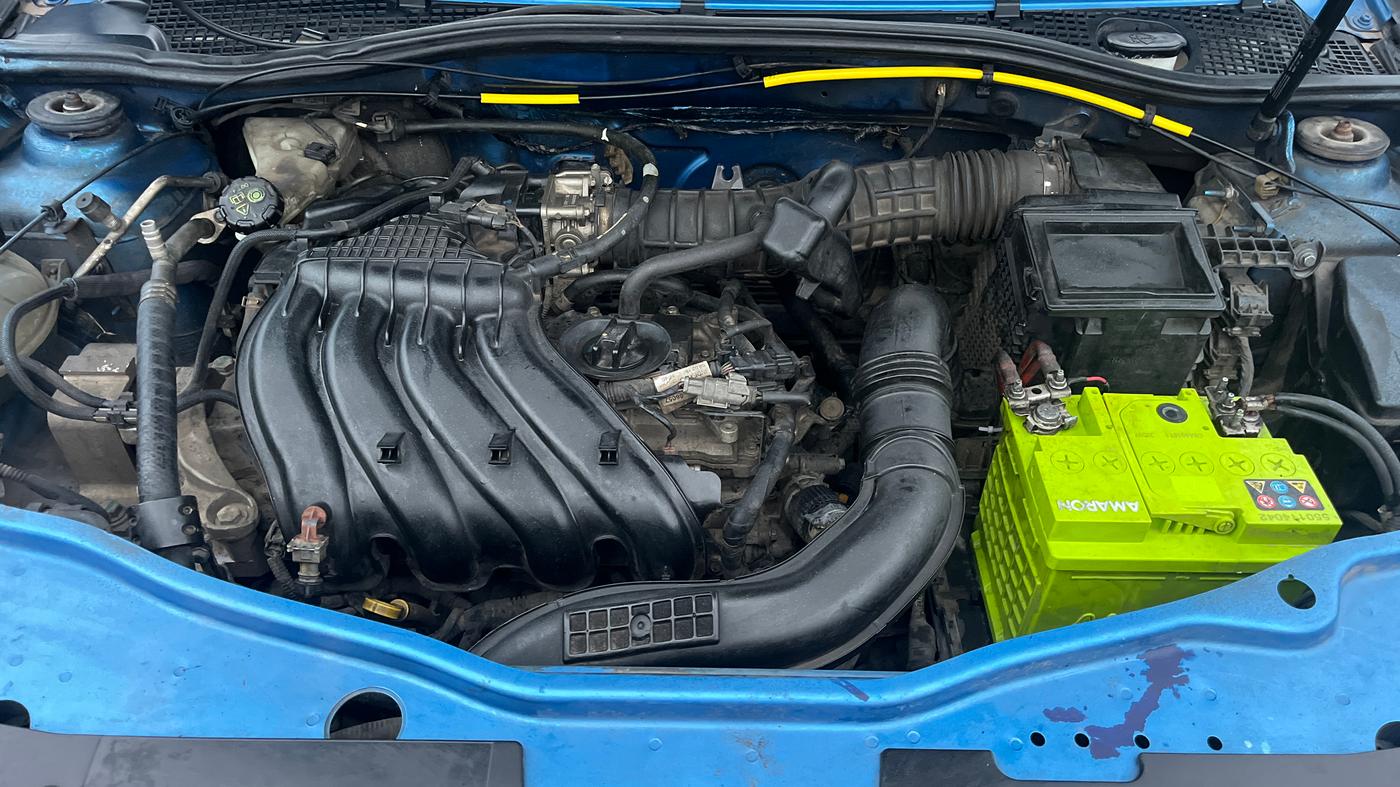 2019 Renault Duster RXS OPT CVT, Petrol, Automatic, 1,00,852 km, Engine View
