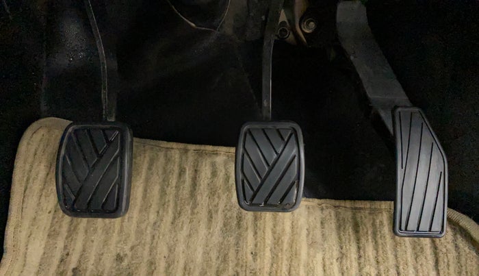 2020 Maruti S PRESSO LXI (O) CNG, CNG, Manual, 76,890 km, Pedals