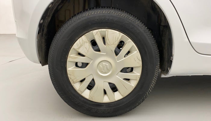 2013 Maruti Swift VDI, Diesel, Manual, 1,25,951 km, Right Rear Wheel