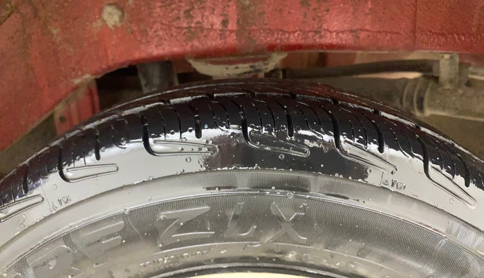 2015 Maruti Alto 800 LXI, Petrol, Manual, 51,167 km, Left Rear Tyre Tread