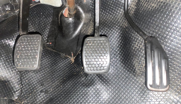 2015 Maruti Alto 800 LXI, Petrol, Manual, 51,167 km, Pedals