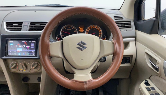 2012 Maruti Ertiga VDI, Diesel, Manual, 1,13,536 km, Steering Wheel Close Up