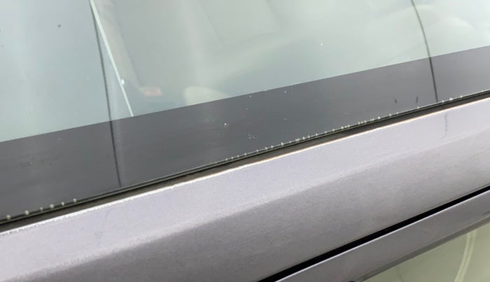 2017 Honda City 1.5L I-VTEC V MT, Petrol, Manual, 77,027 km, Left A pillar - Paint is slightly faded