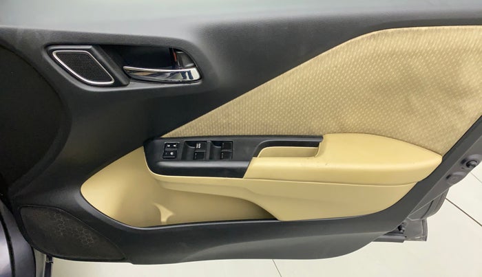 2017 Honda City 1.5L I-VTEC V MT, Petrol, Manual, 77,027 km, Driver Side Door Panels Control