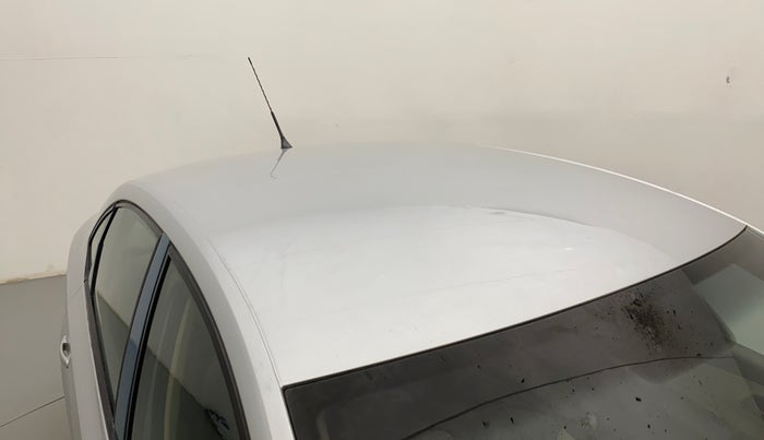 2011 Volkswagen Vento HIGHLINE 1.6 MPI, Petrol, Manual, 47,470 km, Roof