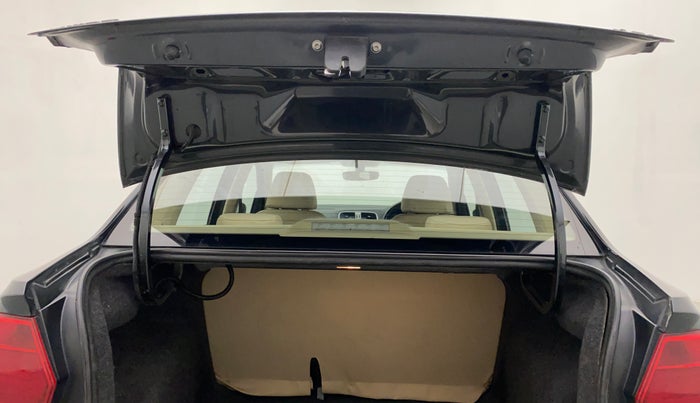 2018 Volkswagen Ameo HIGHLINE PLUS 1.5L AT 16 ALLOY, Diesel, Automatic, 24,196 km, Boot Door Open