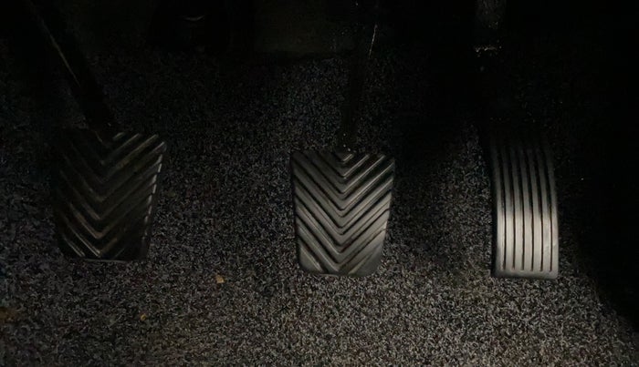 2016 Hyundai Elite i20 MAGNA 1.2, CNG, Manual, 87,283 km, Pedals