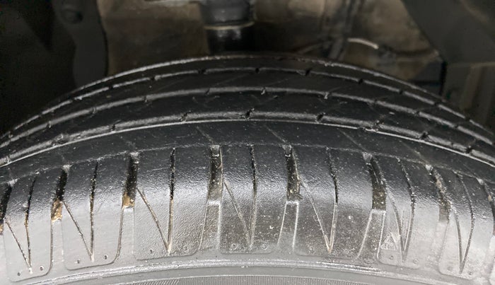 2021 Toyota URBAN CRUISER PREMIUM GRADE AT, Petrol, Automatic, 17,876 km, Right Front Tyre Tread