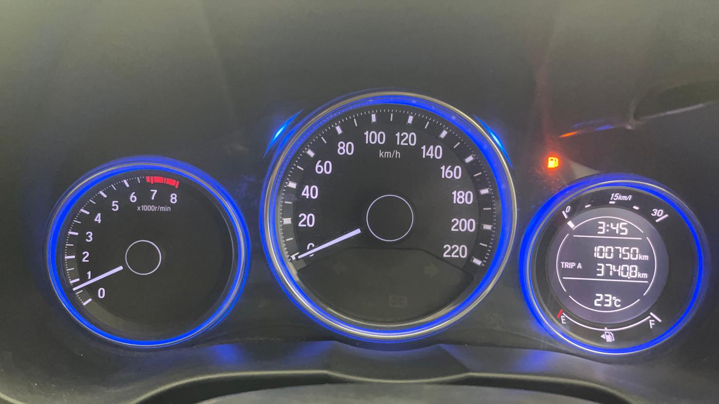 2015 Honda City 1.5L I-VTEC VX, Petrol, Manual, 1,00,657 km, Odometer Image