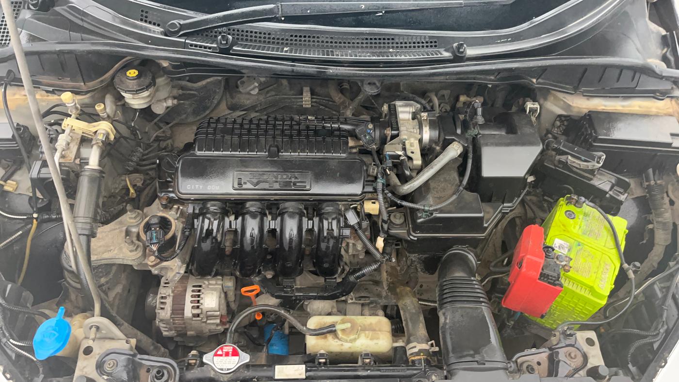 2015 Honda City 1.5L I-VTEC VX, Petrol, Manual, 1,00,657 km, Engine View