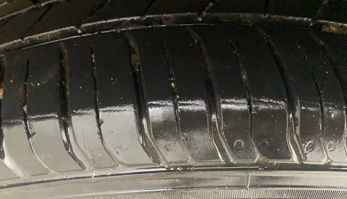 2023 Hyundai NEW I20 ASTA (O) 1.2 AT, Petrol, Automatic, 18,175 km, Left Rear Tyre Tread