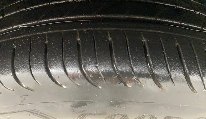 2025 KIA SYROS HTX Plus (O) 1.0 Turbo 7DCT, Petrol, Automatic, 6,787 km, Left Front Tyre Tread