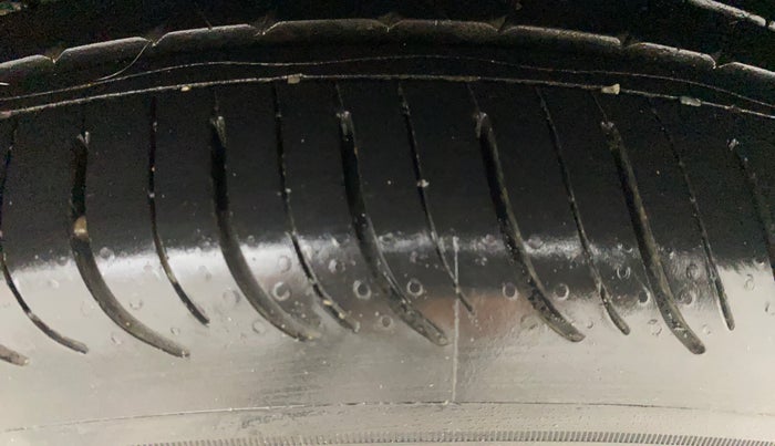 2025 KIA SYROS HTX Plus (O) 1.0 Turbo 7DCT, Petrol, Automatic, 6,787 km, Left Rear Tyre Tread