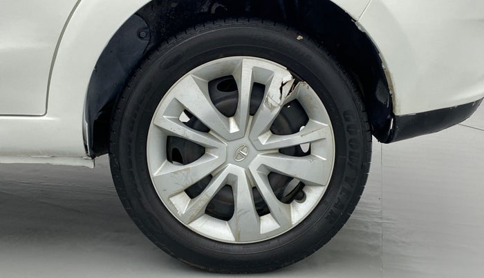 2016 Tata Zest XMS RT, CNG, Manual, 1,00,186 km, Left Rear Wheel