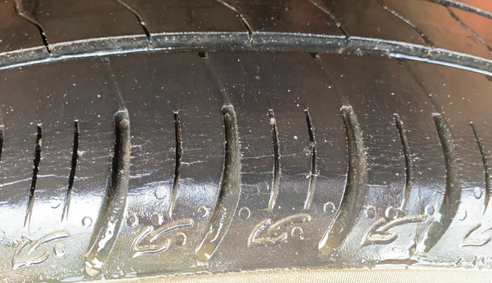 2020 Tata ALTROZ XZ PETROL, Petrol, Manual, 60,152 km, Left Rear Tyre Tread