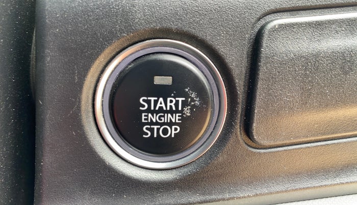 2020 Tata ALTROZ XZ PETROL, Petrol, Manual, 60,152 km, Keyless Start/ Stop Button