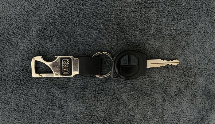 2014 Maruti Swift Dzire VXI, Petrol, Manual, 67,055 km, Key Close Up