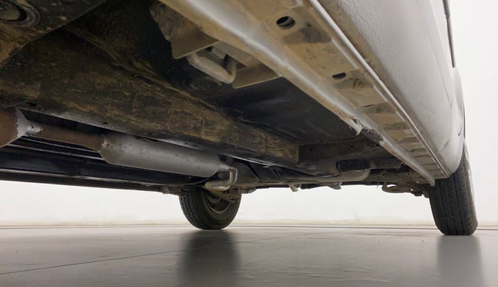 2014 Maruti Swift Dzire VXI, Petrol, Manual, 67,055 km, Right Side Underbody