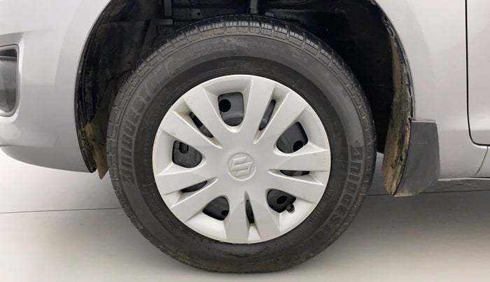 2014 Maruti Swift Dzire VXI, Petrol, Manual, 67,055 km, Left Front Wheel