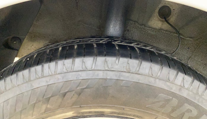 2014 Hyundai Grand i10 ASTA (O) 1.2 KAPPA VTVT, Petrol, Manual, 88,679 km, Right Rear Tyre Tread