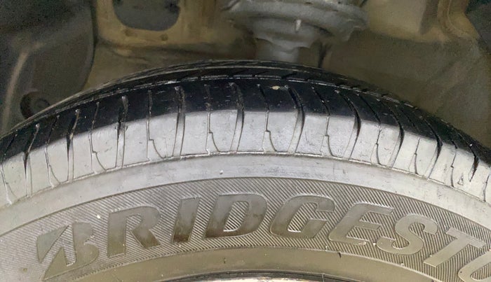 2014 Hyundai Grand i10 ASTA (O) 1.2 KAPPA VTVT, Petrol, Manual, 88,679 km, Left Front Tyre Tread