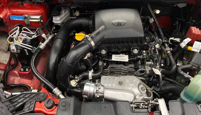 2024 Tata NEXON CREATIVE AMT DUAL TONE 1.2 PETROL, Petrol, Automatic, 19,537 km, Engine View - Right