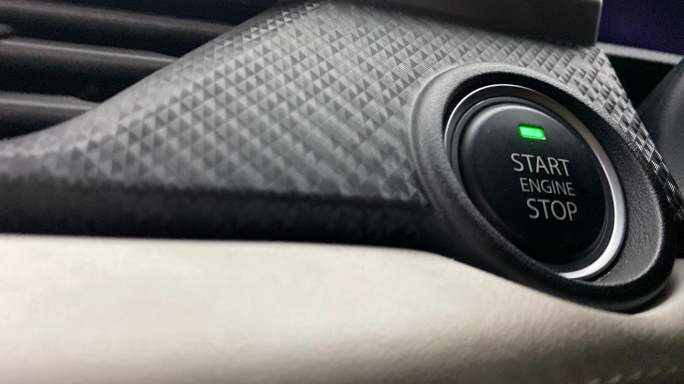 2024 Tata NEXON CREATIVE AMT DUAL TONE 1.2 PETROL, Petrol, Automatic, 19,537 km, Keyless Start/ Stop Button