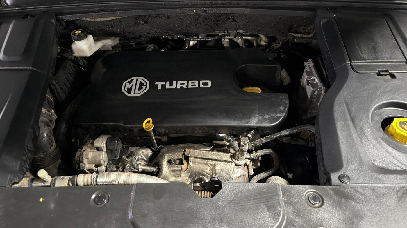 2023 MG HECTOR PLUS SHARP PRO 2.0 TURBO DIESEL 7 STR, Diesel, Manual, 22,751 km, Engine View