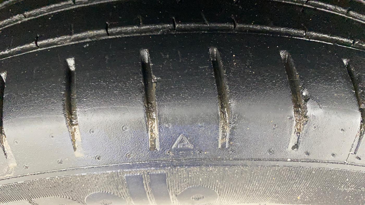 2023 Maruti Baleno ZETA PETROL 1.2, Petrol, Manual, 40,706 km, Left Front Tyre Tread