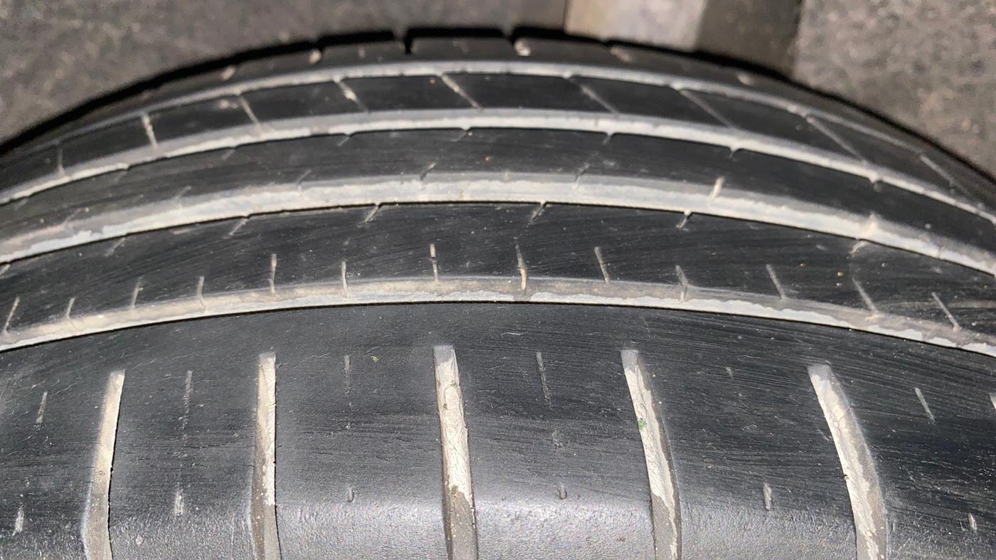 2022 Maruti Baleno ZETA PETROL 1.2, Petrol, Manual, 31,201 km, Left Rear Tyre Tread