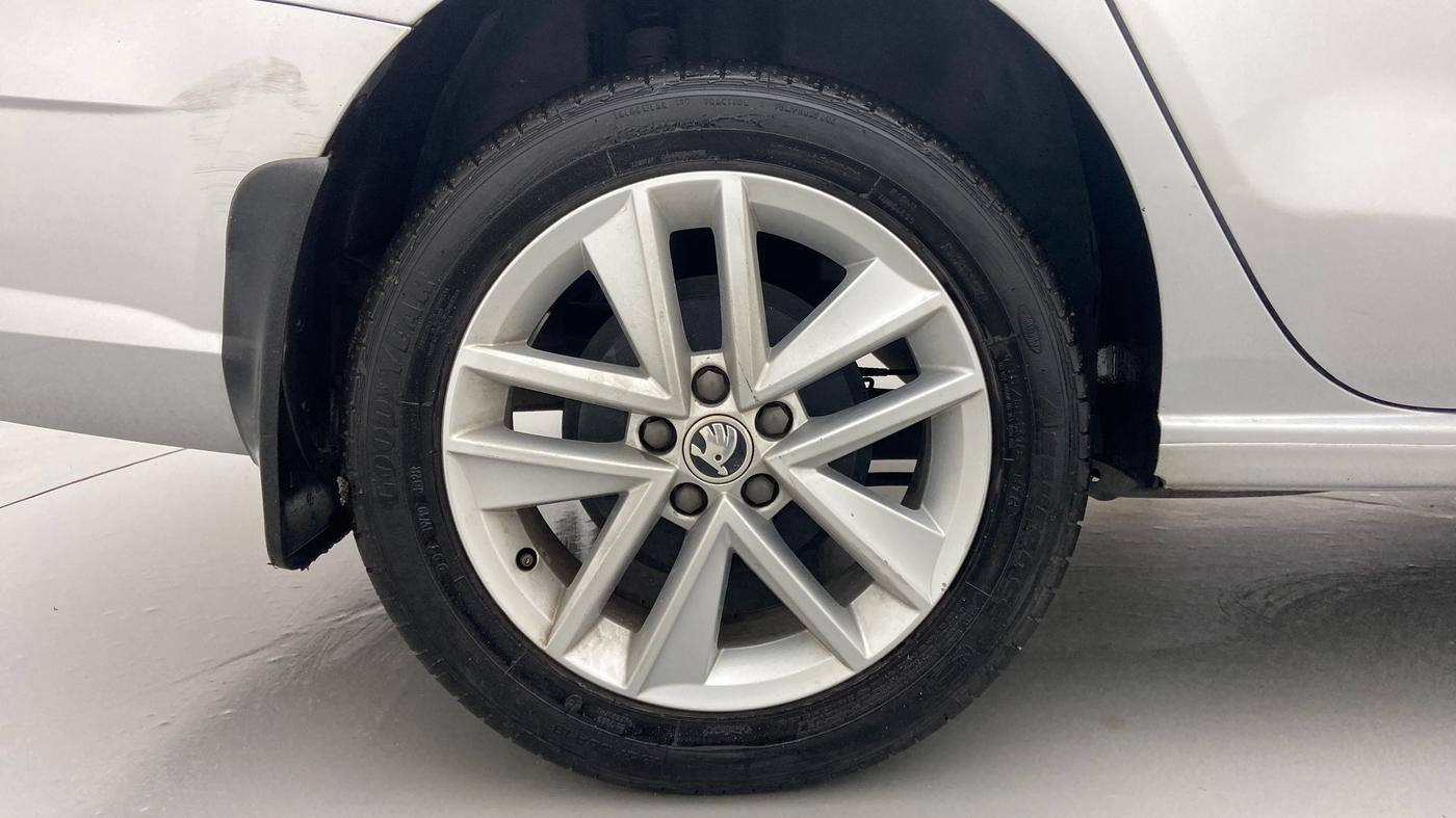 2021 Skoda Rapid STYLE TSI, Petrol, Manual, 15,504 km, Right Rear Wheel