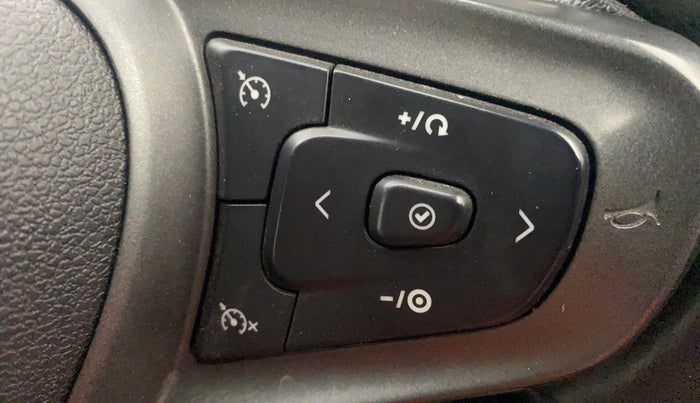 2023 Tata ALTROZ XZ + SUNROOF, Petrol, Manual, 47,293 km, Adaptive Cruise Control