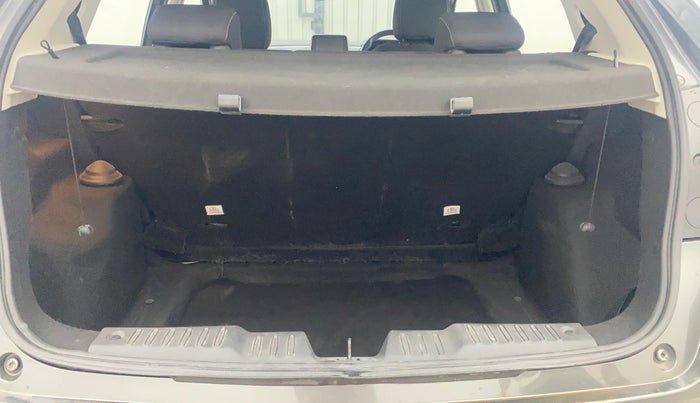 2023 Tata ALTROZ XZ + SUNROOF, Petrol, Manual, 47,293 km, Boot Inside