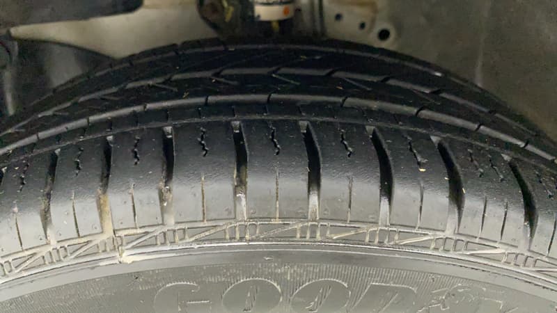 2014 Honda Brio S MT, Petrol, Manual, 58,687 km, Right Front Tyre Tread