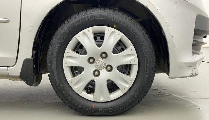 2014 Honda Brio S MT, Petrol, Manual, 58,687 km, Right Front Wheel