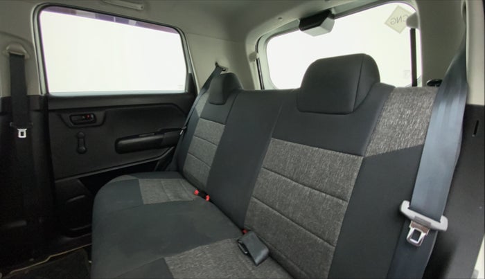 2019 Maruti New Wagon-R LXI CNG 1.0 L, CNG, Manual, 88,716 km, Right Side Rear Door Cabin