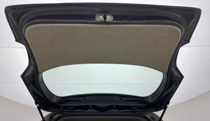 2014 Maruti Ertiga VXI CNG, CNG, Manual, 1,05,177 km, Boot Door Open