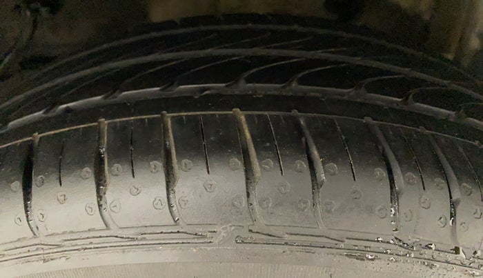 2021 Tata Tiago XZ PLUS PETROL, Petrol, Manual, 21,869 km, Left Rear Tyre Tread