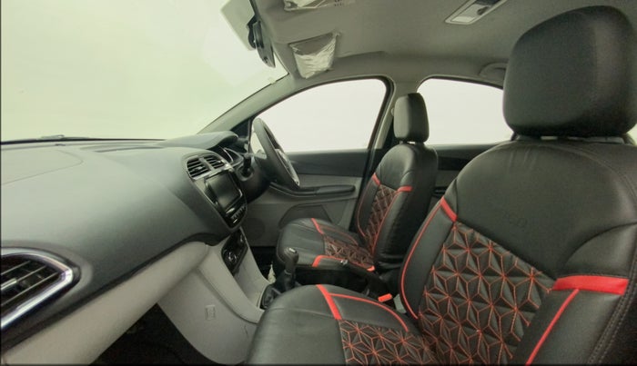 2021 Tata Tiago XZ PLUS PETROL, Petrol, Manual, 21,869 km, Right Side Front Door Cabin