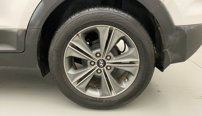 2016 Hyundai Creta SX PLUS AT 1.6 PETROL, Petrol, Automatic, 55,857 km, Left Rear Wheel