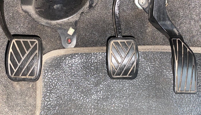 2014 Maruti Ritz VXI, Petrol, Manual, 32,713 km, Pedals