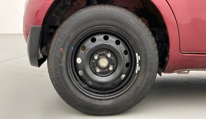 2014 Maruti Ritz VXI, Petrol, Manual, 32,713 km, Right Rear Wheel