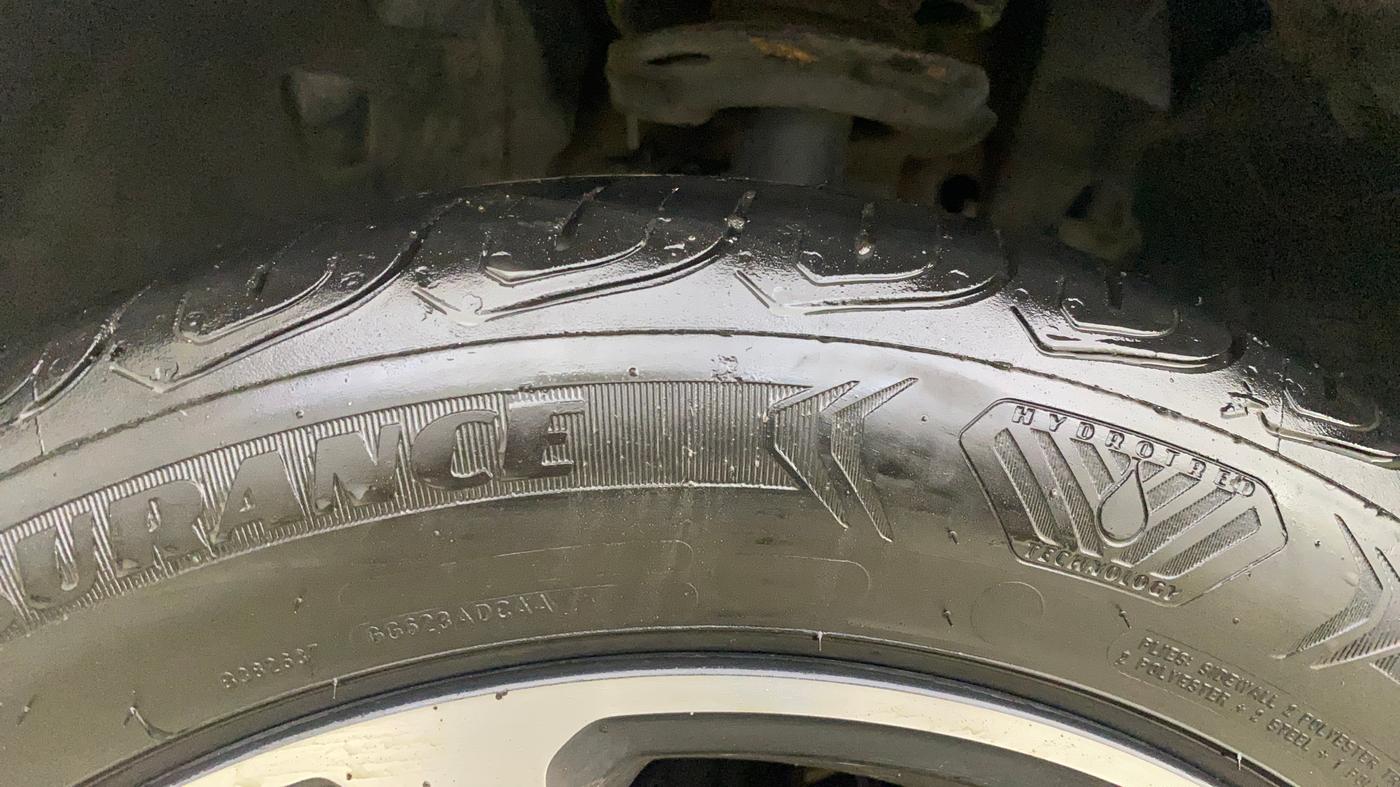 2023 Tata ALTROZ XZ PETROL, Petrol, Manual, 43,332 km, Left Front Tyre Tread