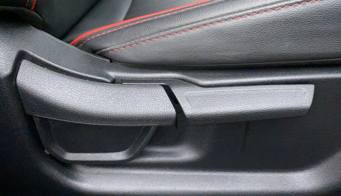 2021 Hyundai NEW I20 N LINE N8 1.0 TURBO GDI DCT, Petrol, Automatic, 17,158 km, Driver Side Adjustment Panel