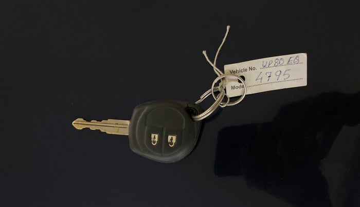 2018 Maruti Swift VXI, Petrol, Manual, 51,453 km, Key Close Up