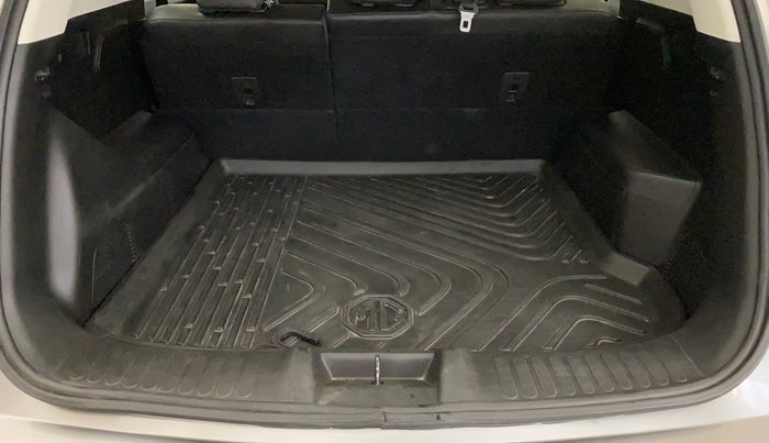 2020 MG HECTOR SHARP HYBRID 1.5 PETROL, Petrol, Manual, 87,261 km, Boot Inside