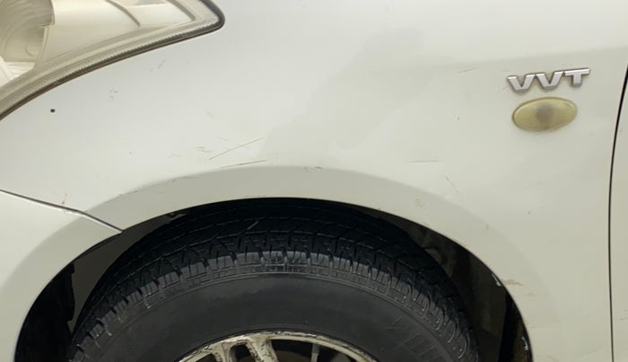 2015 Maruti Swift LXI (O), Petrol, Manual, 63,072 km, Left fender - Slightly dented